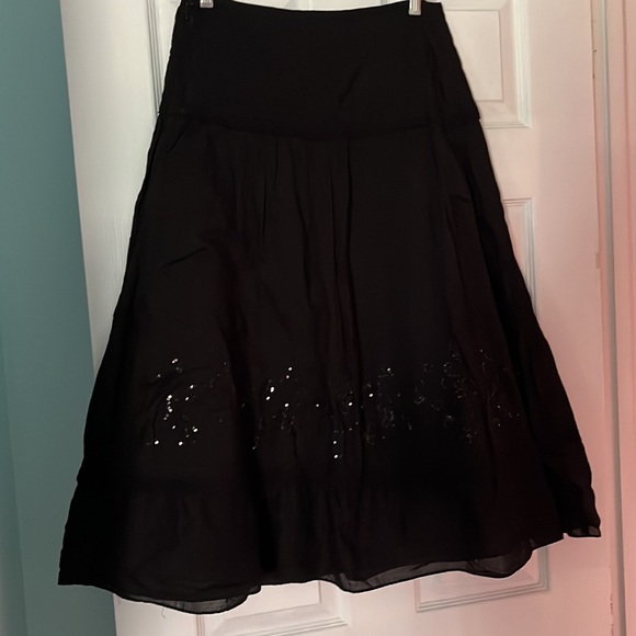 Gorgeous Nine West black long skirt - Picture 3 of 8